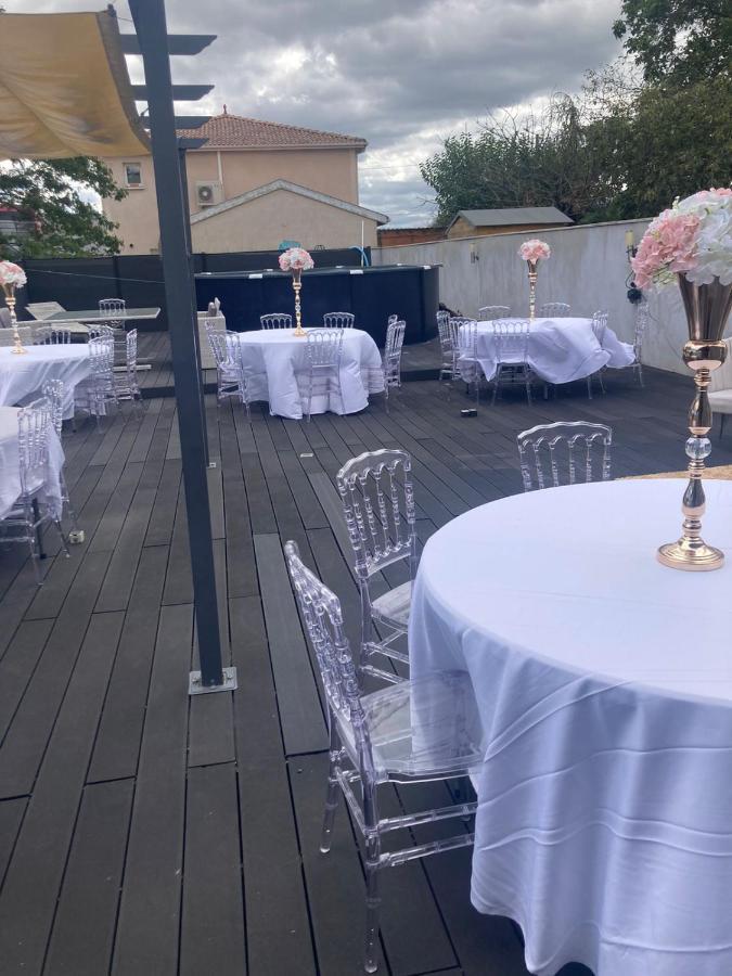 Apartament Pavillon Bon Enfant Saint-Priest  Zewnętrze zdjęcie